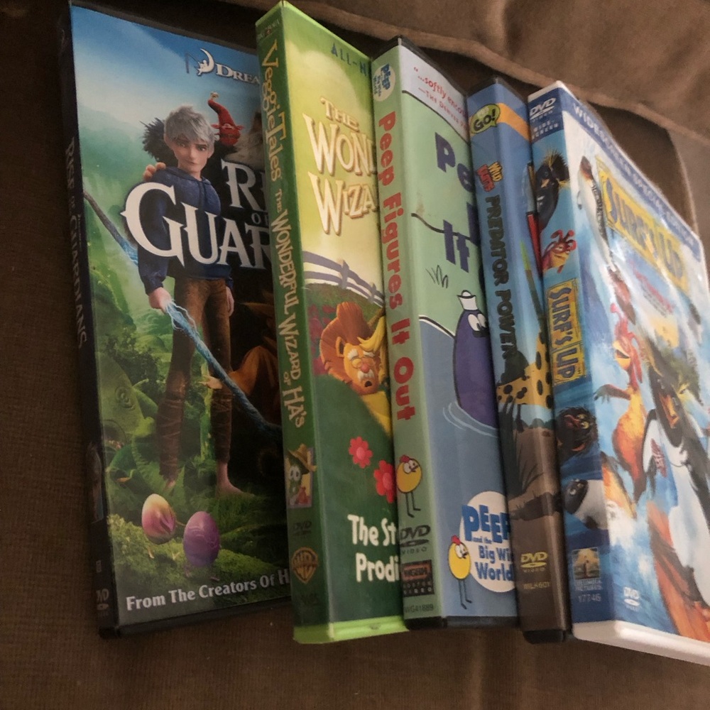 4-sale Kid’s DVD Bundle- 629 $30 or $25 w/offer